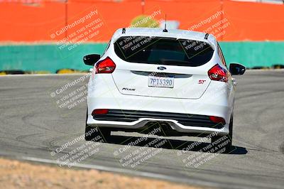 media/Oct-18-2025-Extreme Speed (Sat) [[d6d7e1fef1]]/Group 4 Orange/Session 2 (Turn 3)/